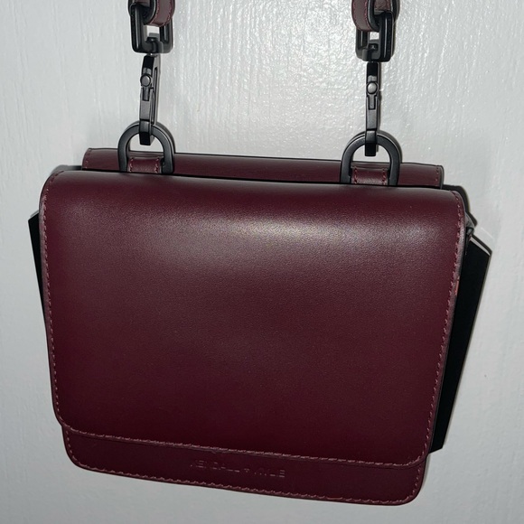 NWOT/Kendall & Kylie leather, burgundy crossbody bag - Picture 8 of 10